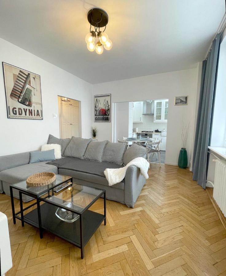 08 Gdynia Centrum - Apartament Mieszkanie Dla 6 Os Exterior photo